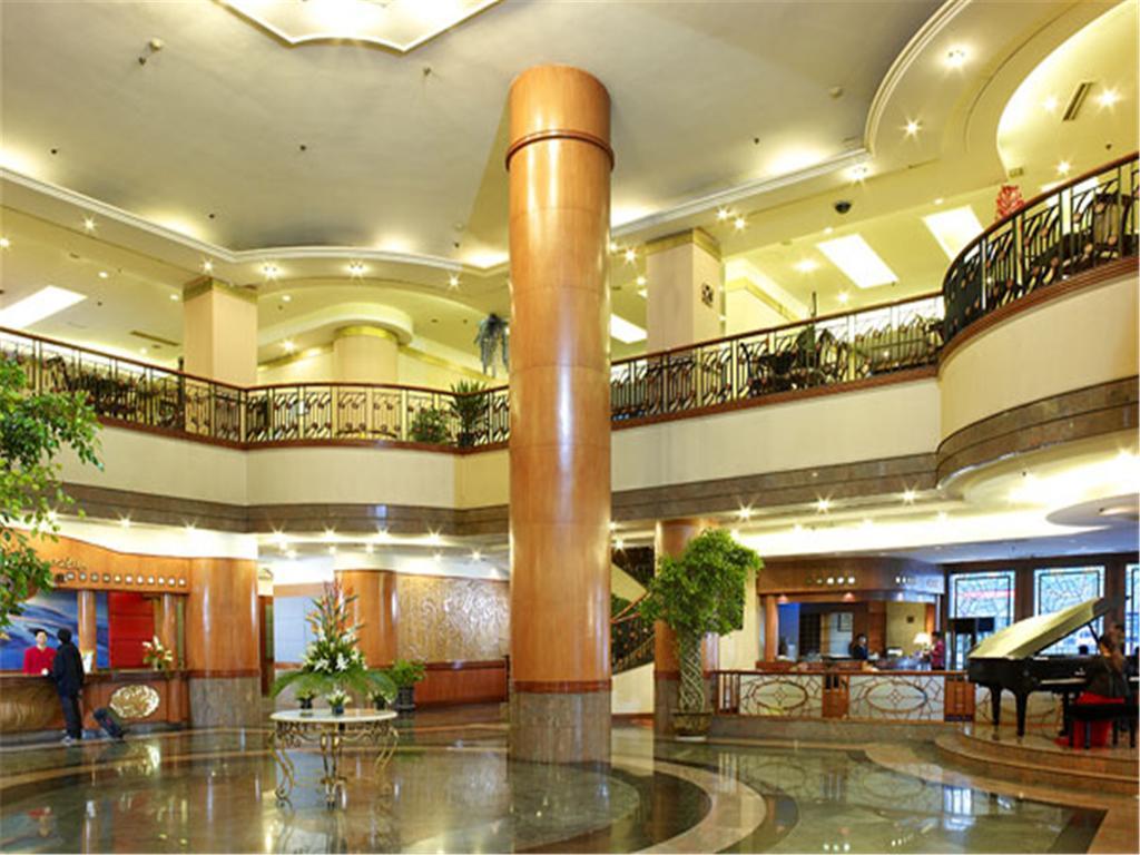 Hotel Gloria Plaza Shenyang Zewnętrze zdjęcie